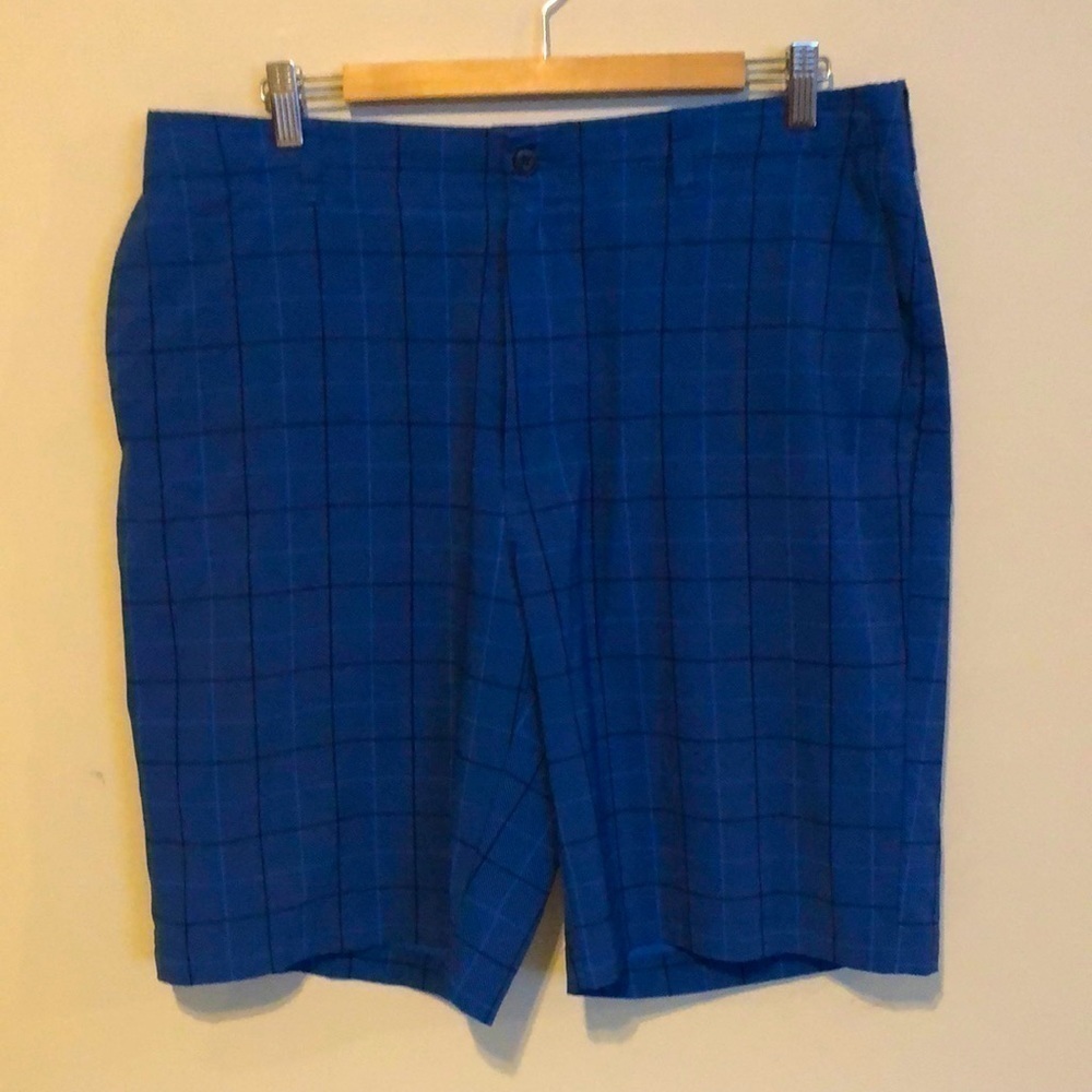 Ben Hogan blue plaid 100 polyester golf shorts size 38